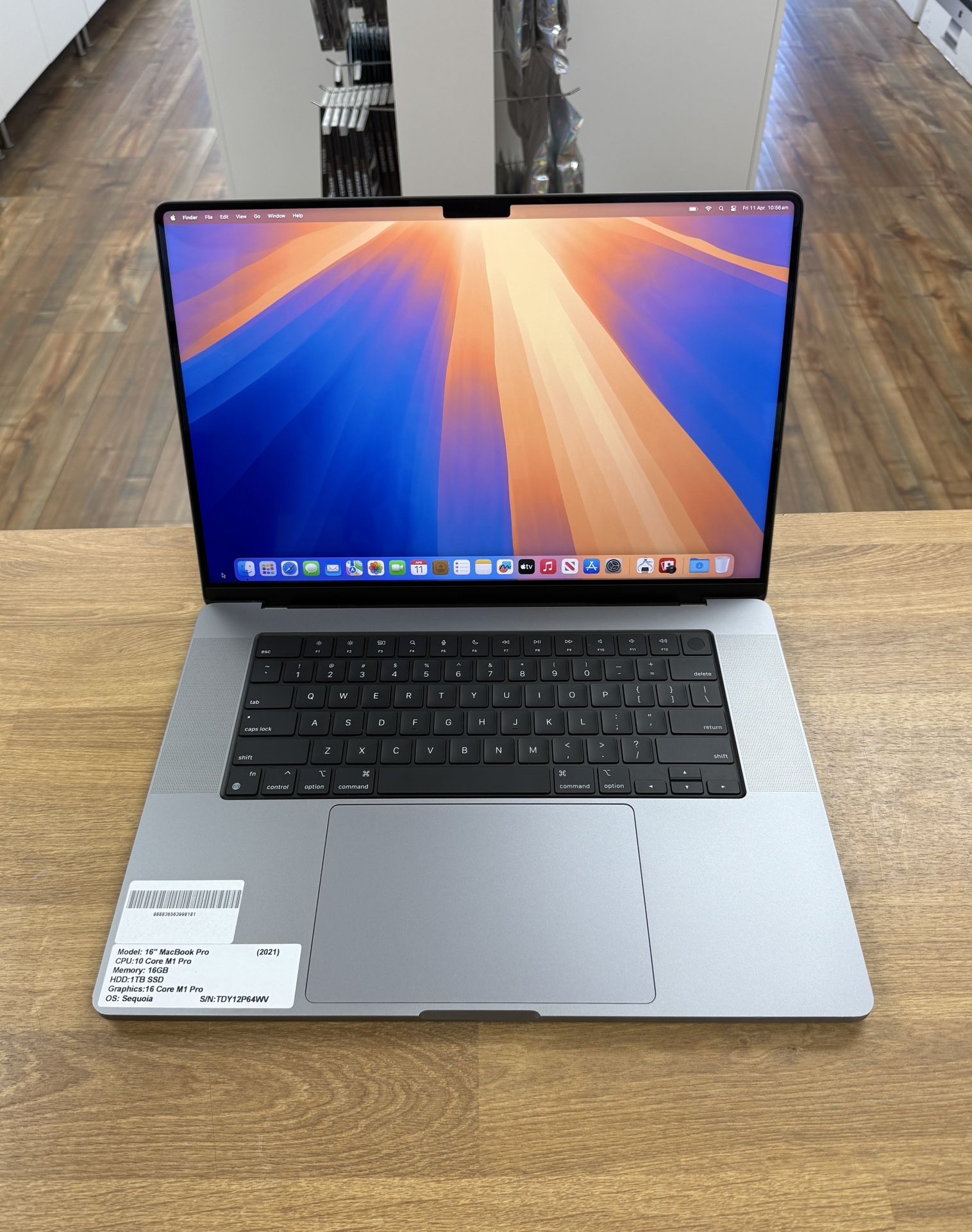 16 MacBook Pro M1 Pro 10 Core*1TB SSD*16GB RAM