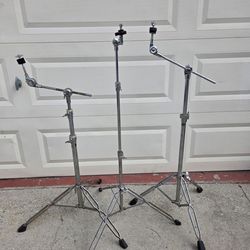 3 Cymbal stands