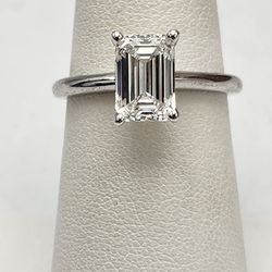 2ct Lab Grown Emerald Cut Solitaire Diamond Ring 14kt 