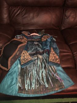 Uma Costume (Disney Store) Size 9/10