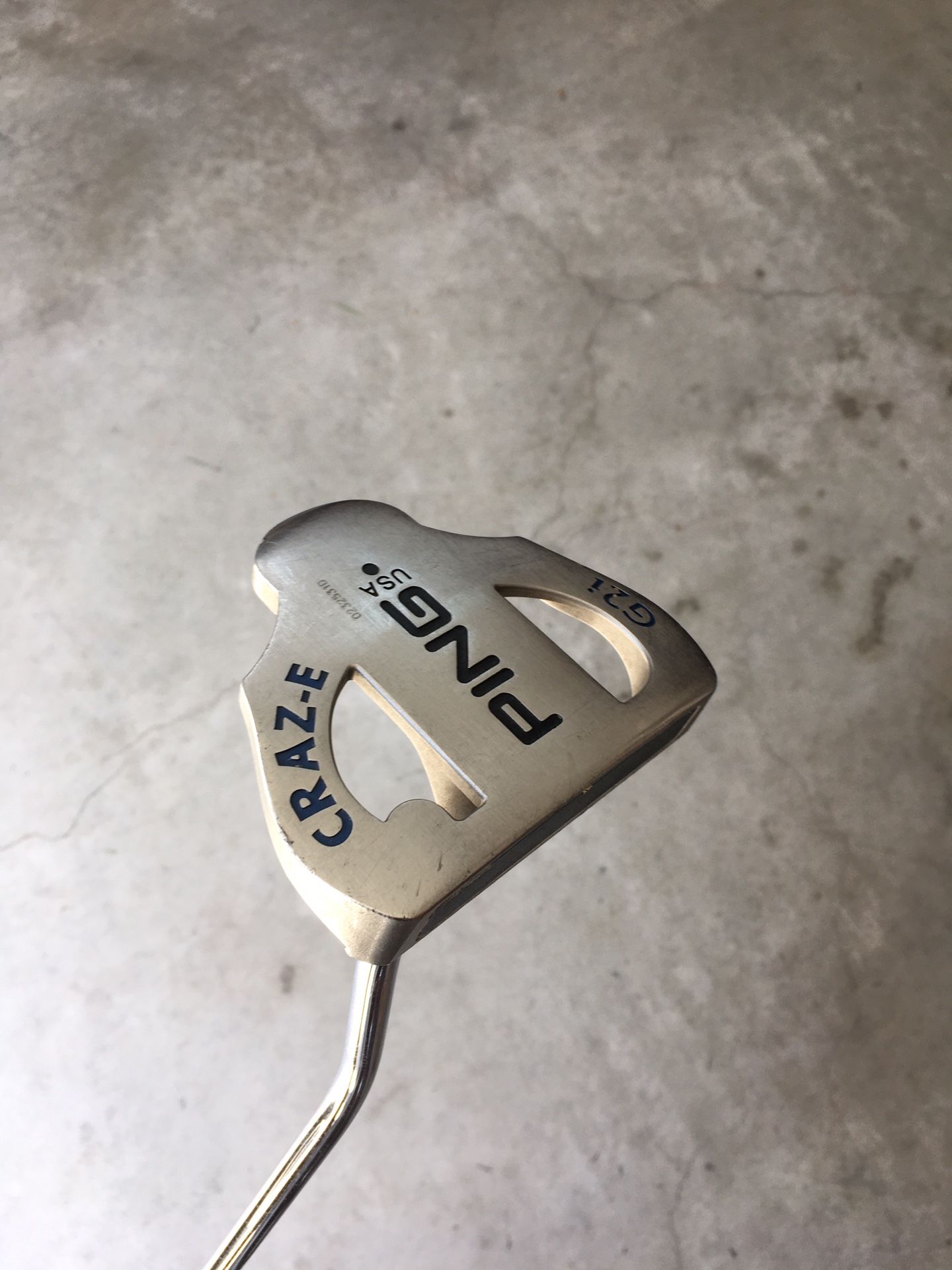 PING Craz-E G2i Mallet Putter Excellent Condition.