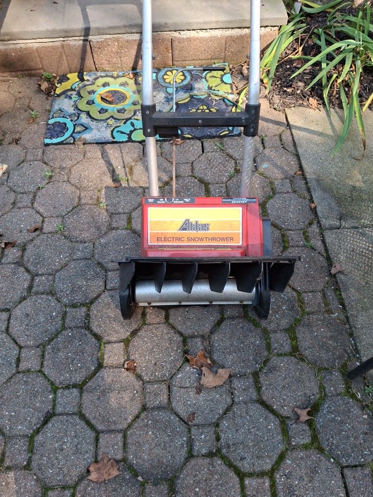 Atlas Electric Snowthrower