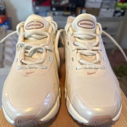 Women’s Nike Air Max Dn8