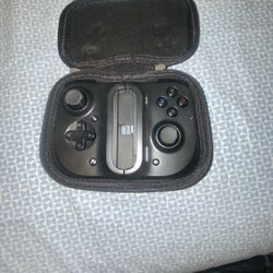 Razer Kishi Universal Gaming Controller for Android (Xbox)