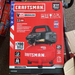 Craftsman 2.5 Gal Cordless  Compressor with battery included