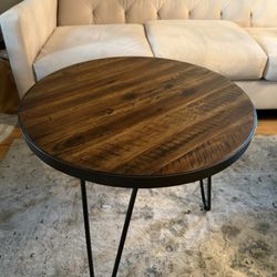 Coffee and Side Table