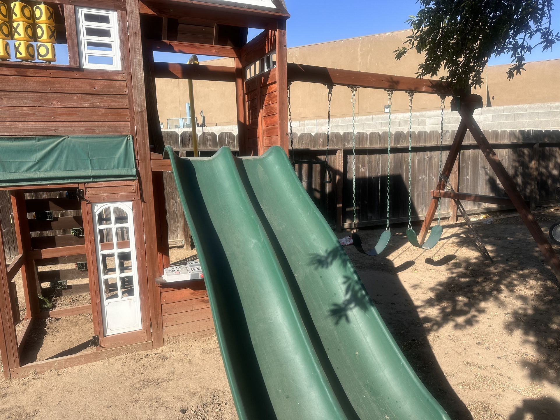 Playground (Costco)