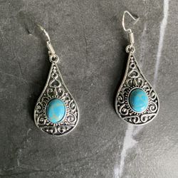 Teardrop Turquoise Vintage Earrings 