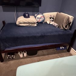 TWIN XL BED