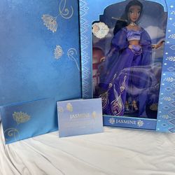 Disney PARKS 30th Anniversary Limited Edition Jasmine Doll