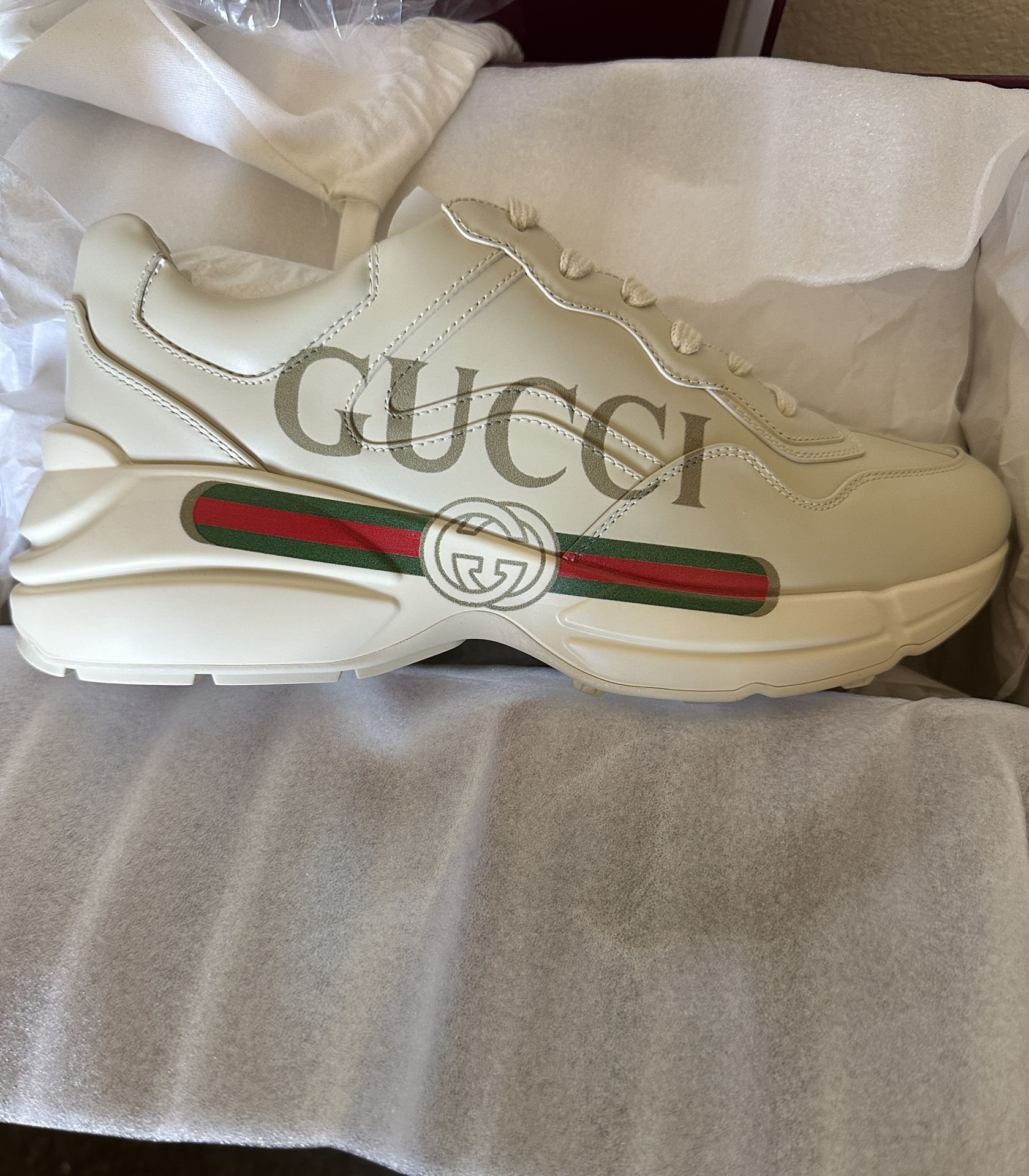 Gucci