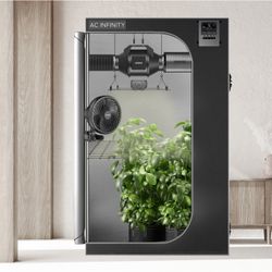 AC Infinity 2x2x4  Grow Tent System - Full Kit