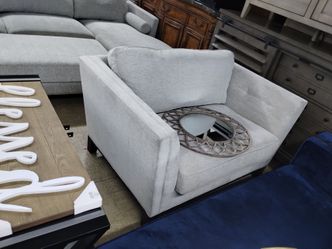 Oversized chair