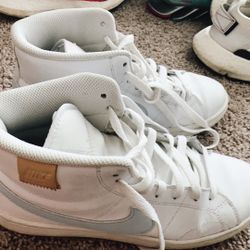 Nike 8