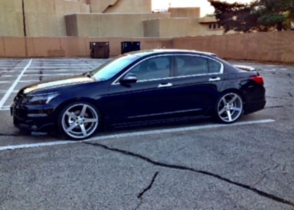 2OO9 Accord ***IN EXCELLENT CONDITION***