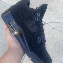 Jordan 4 Black Cats 