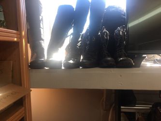 Ladies boots