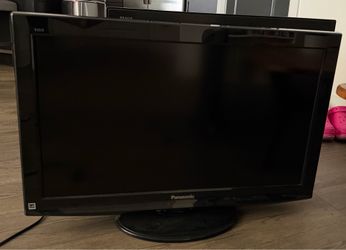Panasonic 32 inch LCD TV