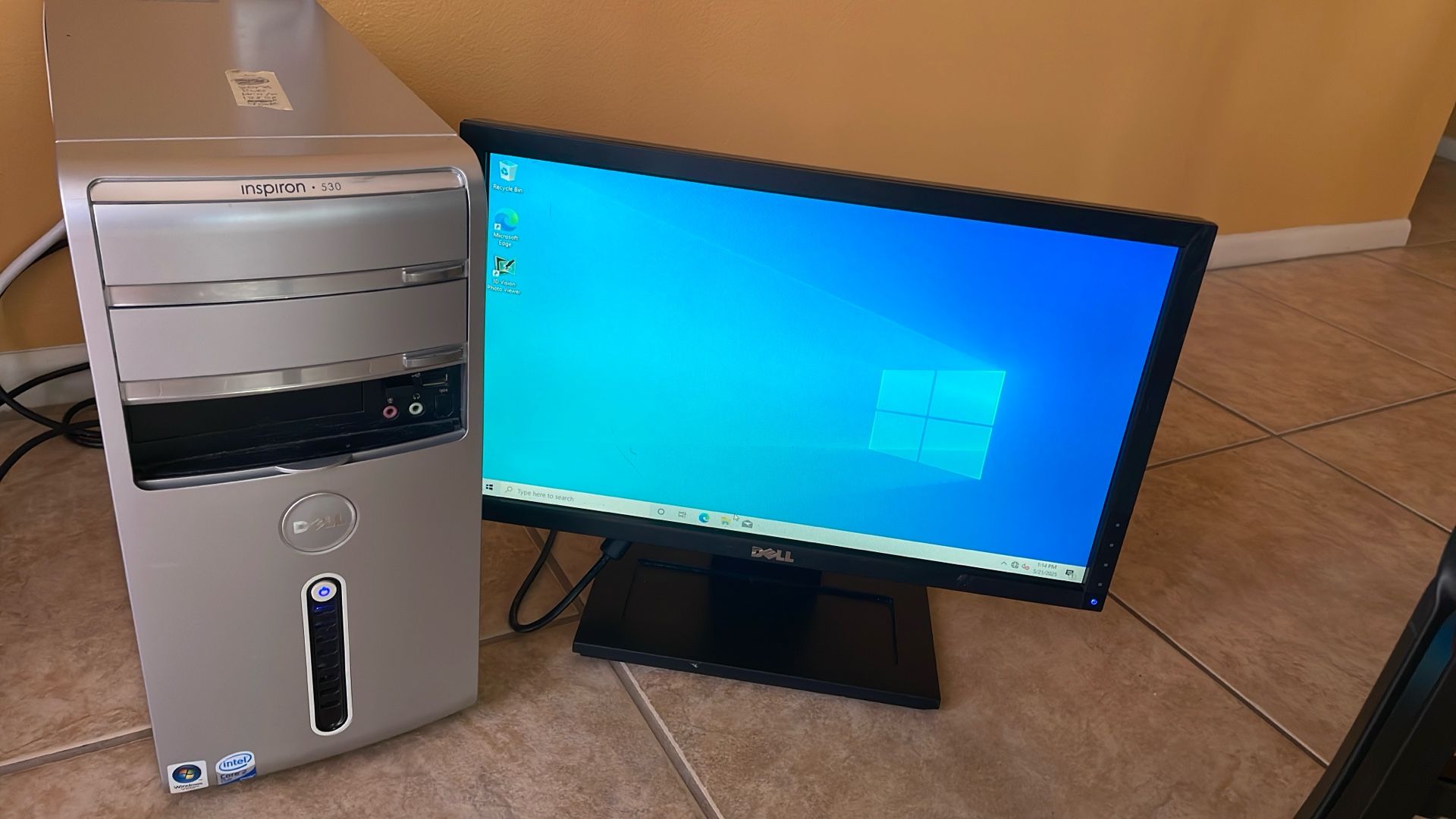 Dell Windows 10 Desktop