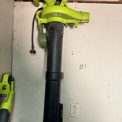 SunJoe Leaf Vacuum/Blower W/ Bag