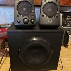 Logitech THX Speakers 