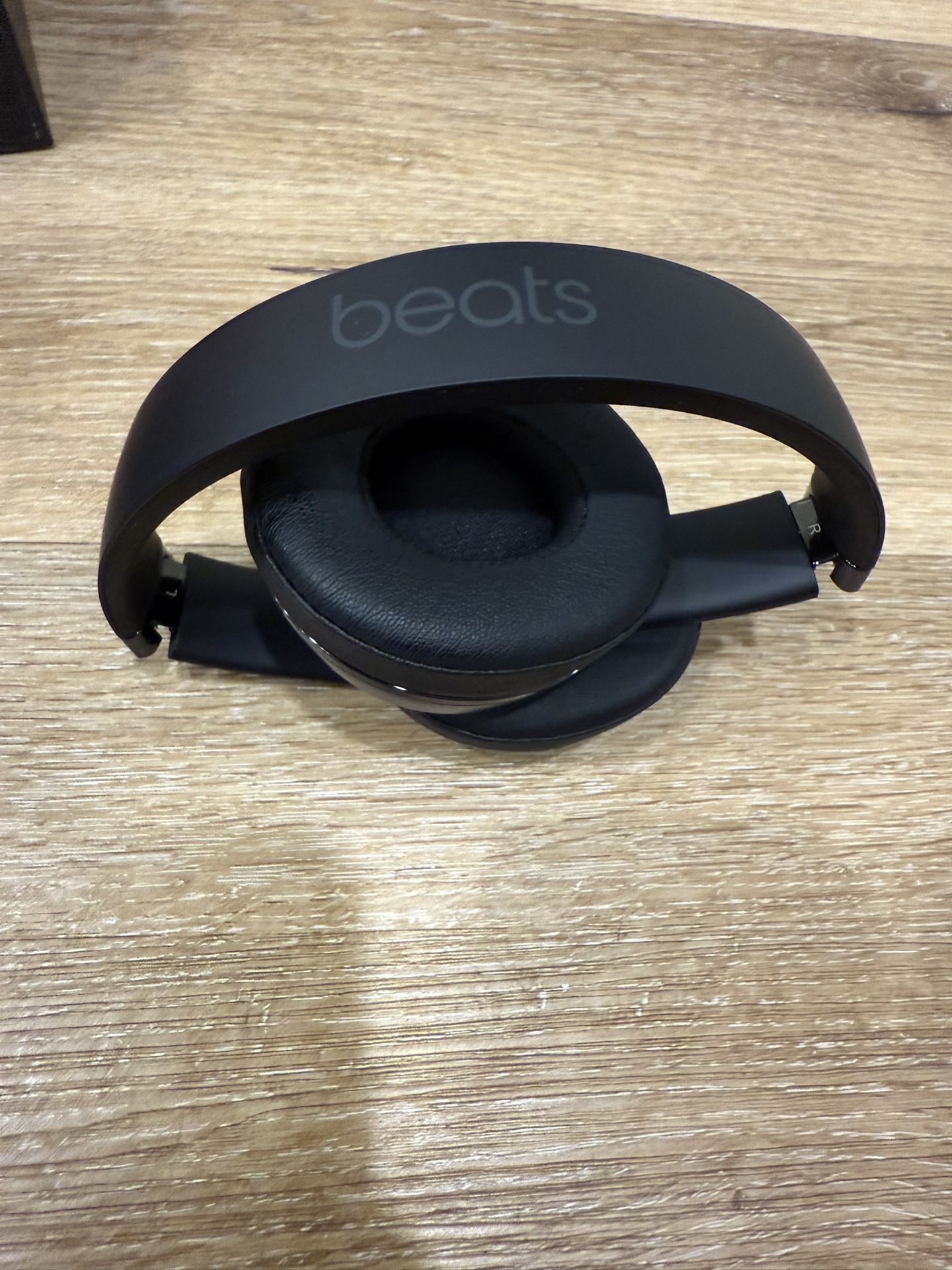 Beats Solo3 Wireless On-Ear Headphones