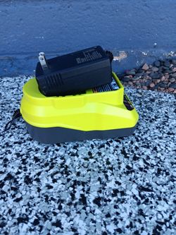 CHARGER RYOBI