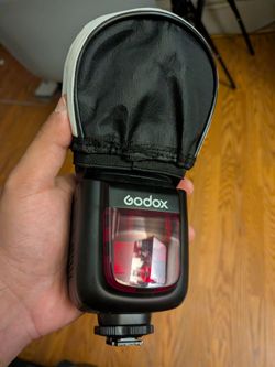 Good flash and remote