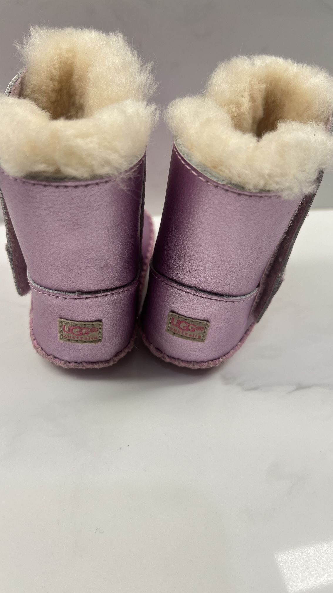 Infant UGGS -SIZE 0/1