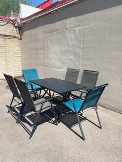 Outdoor Patio Dining Set w/Chairs