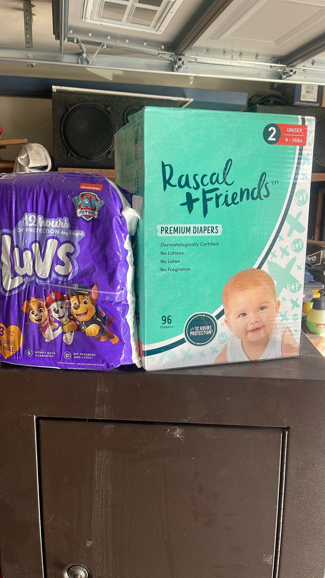 Pampers