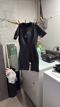 Ladies Wet Suit