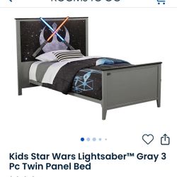 Starwars Bed And Nigth table Set 