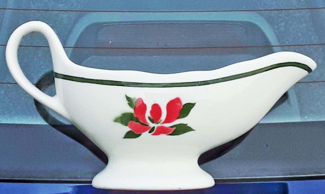 Art Deco Airbrushed Poinsettia Patterned Gravy Boat Jackson China Restaurant Ware Porcelain