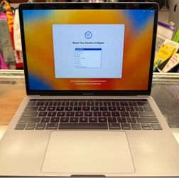 Apple MacBook Pro 13" 2017 i5 3.1GHz 8GB 256GB SSD Space Gray A1706 Touch Bar