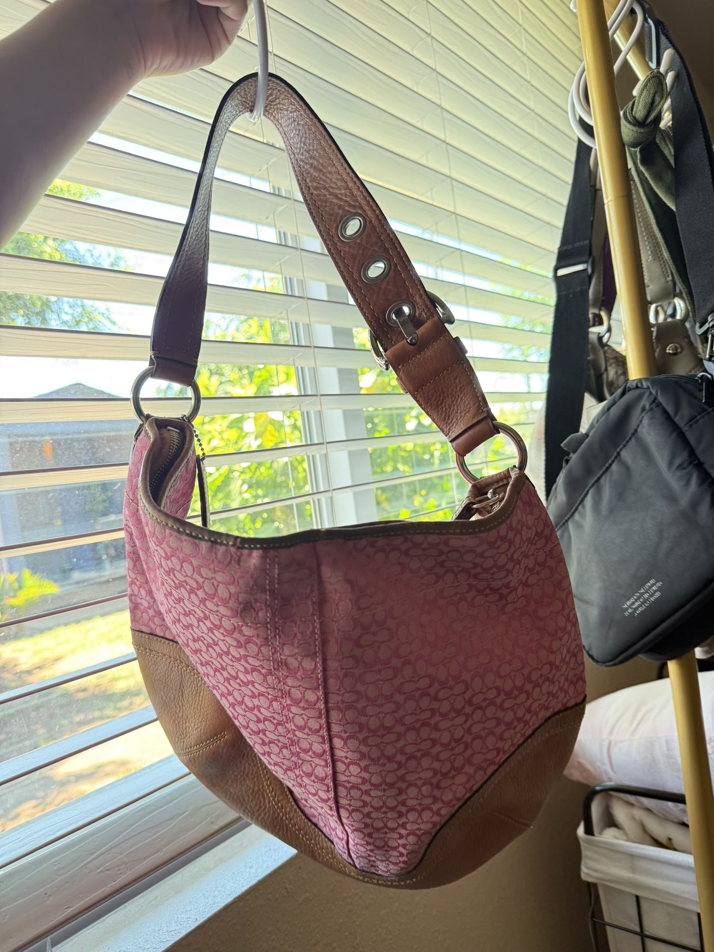 Vintage Coach Hobo Purse 