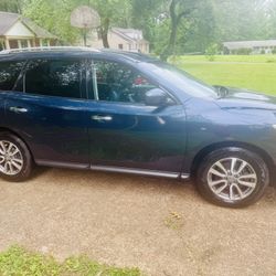 2015 Nissan Pathfinder