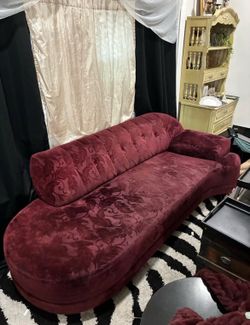 Vintage floral 1930s couch must go!