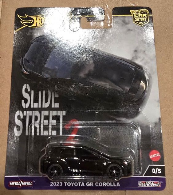 Hot Wheels Chase Slide Street Corolla