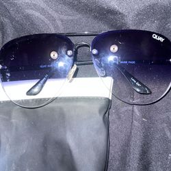 QUAY SUNGLASSES 