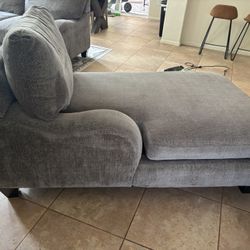 Free Sofa/lounge Chair 