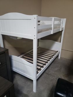BUNK BED SOLID WOOD NEW 