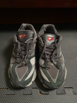 New balance 9060