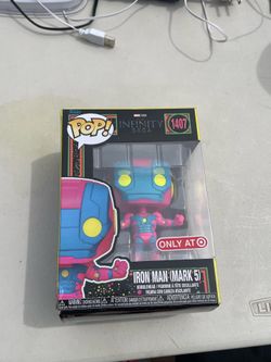 Funko POP! Infinity Saga - Iron Man (Mark 5) #1407 Black Light Target Exclusive