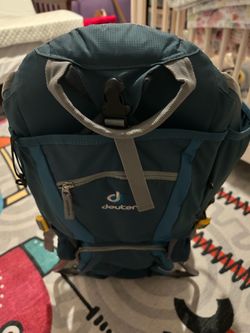 Deuter Kid Comfort Frame Folding Stand-up Backpack Child Carrier