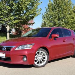 Lexus CT200h