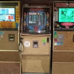 Gambling Slot Machine Arcade