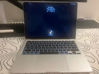MACBOOK AIR M3 TRADES ONLY