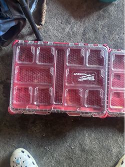 Milwaukee boxes