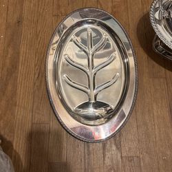 1960s Sterling Silver Plated s Oneida Limited Montclair Footed Meat Serving Platter with Au Jus Well.